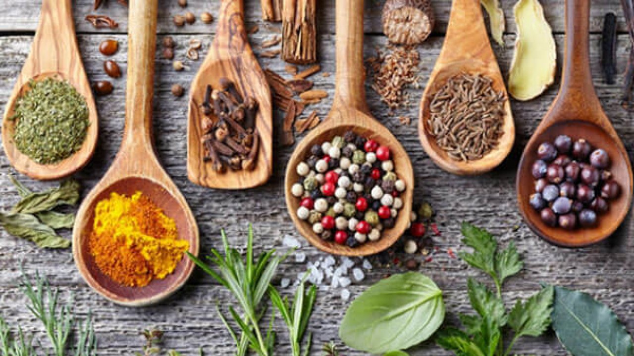 Mesterkurzus: Ájurvéda és jóga - online tanfolyam